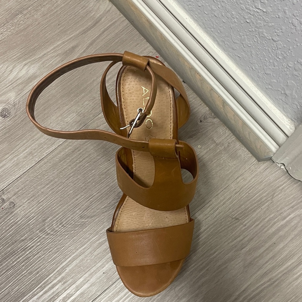 Aldo Women's Brown Strappy Sandals